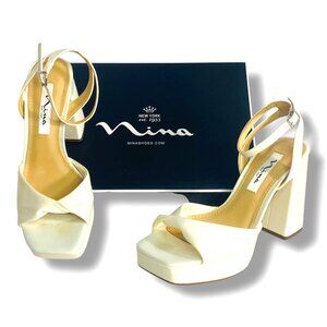 Nina New York White Block Heel Sandals – Twisted Strap & Ankle Buckle